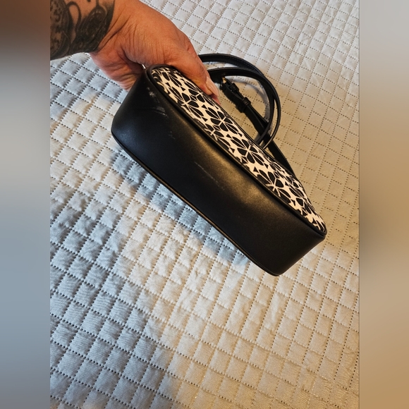 Kate Spade Jacquard Flower Small Camera Bag Crossbody - Picture 7 of 8